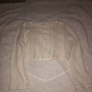 VERY CUTE CROCHET CROP TOP!!